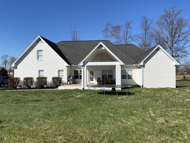 200 William Cir, Lafayette, TN 37083 - photo 2