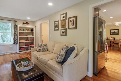 65 Laurel Ln, Bellingham, MA 02019 - photo 5