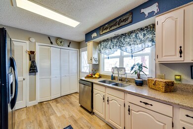 11368 W Chaparral Dr, Odessa, TX 79764 - photo 7