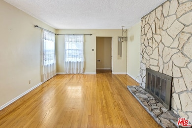 3833 Coolidge Ave, Los Angeles, CA 90066 - photo 5