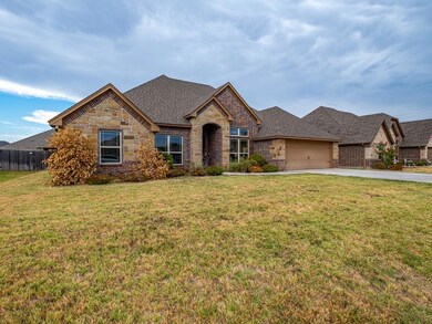 3102 Windcrest Ct, Granbury, TX 76049 - photo 3