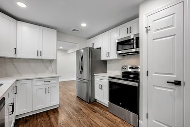 85 Elmwood Dr, Meriden, CT 06450 - photo 5