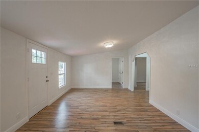 10901 Ross St, Tampa, FL 33610 - photo 5