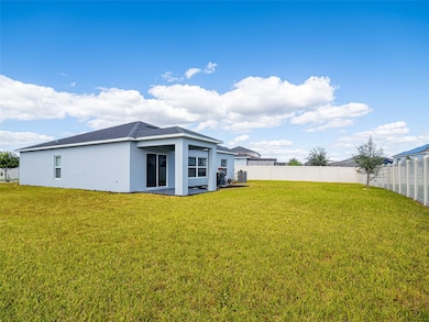 596 Meadow Bend Dr, Davenport, FL 33837 - photo 5