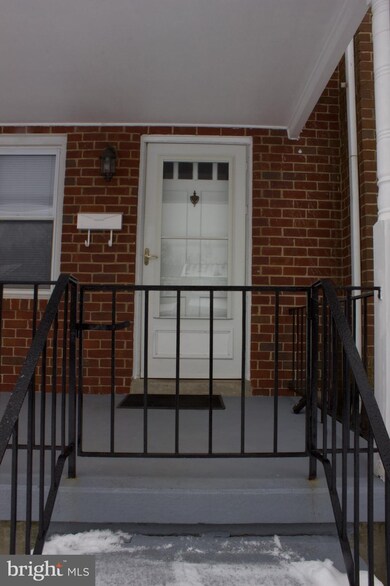 11 Wilfred Ct, Towson, MD 21204 - photo 2