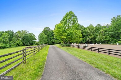 501 Richmond Rd, Castleton, VA 22716 - photo 2