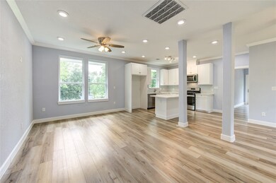 5621 Harvard St unit B, Houston, TX 77076 - photo 7