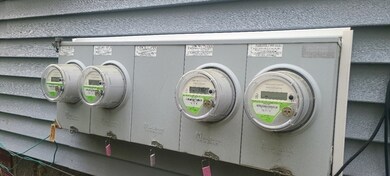 15 Shepton St, Dorchester Center, MA 02124 - photo 5