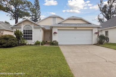 1323 Cypress Bend Cir, Melbourne, FL 32934 - photo 4