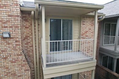 11201 Lynbrook Dr unit 3703, Houston, TX 77042 - photo 4