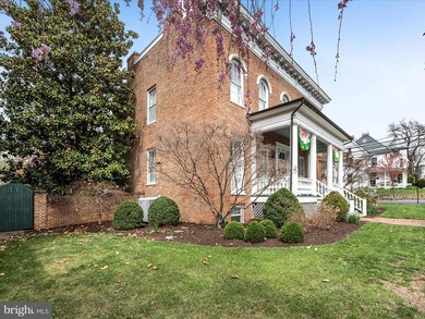 331 N Braddock St, Winchester, VA 22601 - photo 2