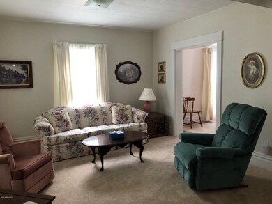 15 Wren Living Room 2