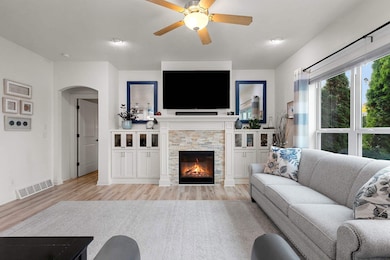 854 Whisper Falls Ln, Menasha, WI 54952 - photo 7