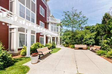 35 Commonwealth Ave unit 406, Chestnut Hill, MA 02467 - photo 2