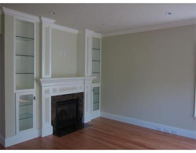 981 Webster St unit 981, Needham, MA 02492 - photo 3