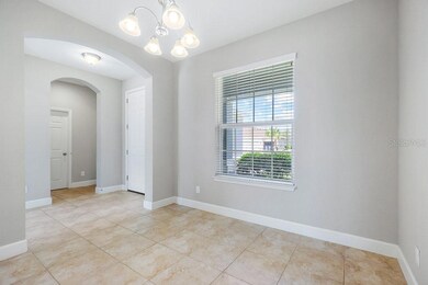 17718 Bright Wheat Dr, Lithia, FL 33547 - photo 6