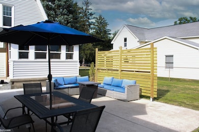 35356 Potter St, Memphis, MI 48041 - photo 7