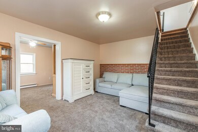 100 Saude Ave, Essington, PA 19029 - photo 4