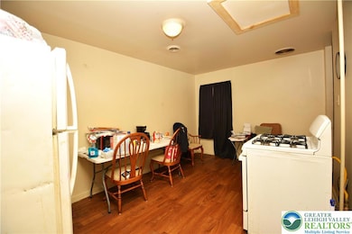 316 E Main St, Plymouth, PA 18651 - photo 4