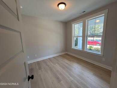 4017 Watersail Dr unit 126, Wilmington, NC 28409 - photo 5