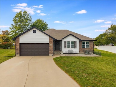 413 E Lawn Cir, Odessa, MO 64076 - photo 2