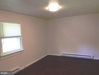 200 N Delsea Dr unit E REAR, Clayton, NJ 08312 - photo 3