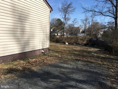 17147 Gail Dr, King George, VA 22485 - photo 6