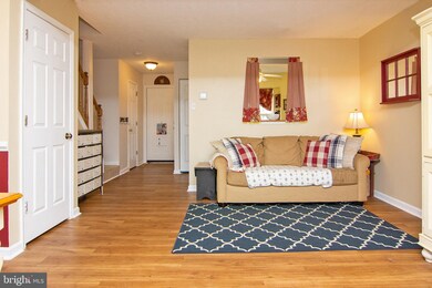 6308 Jacobs Ct, Sykesville, MD 21784 - photo 7