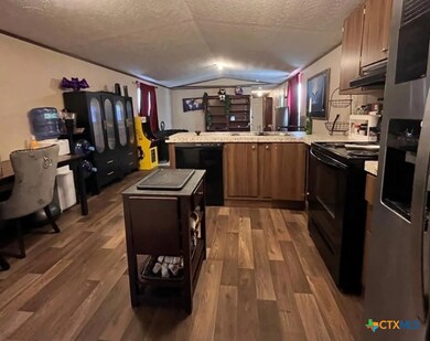 453 E Zipp Rd, New Braunfels, TX 78130 - photo 7