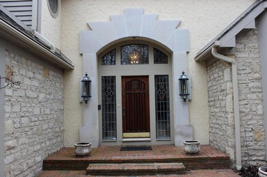 IMG_0107_Front door