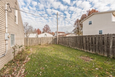 9855 Dupont Dr, Columbia Station, OH 44028 - photo 6