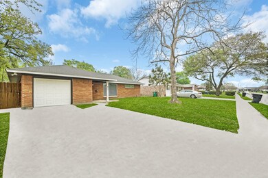 611 Spell St, Houston, TX 77022 - photo 3