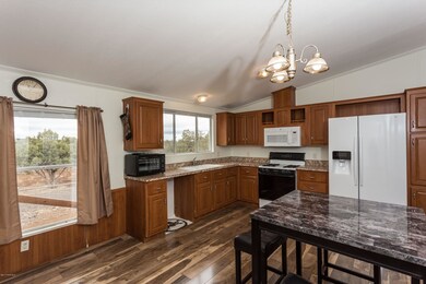 3275 N Kerren Loop, Ash Fork, AZ 86320 - photo 5