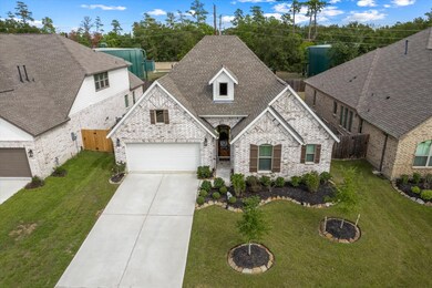 Come see for yourself! Beautiful inside and out, this home has so much to offer. Located in a fabulous golf course community with friendly neighbors and amazing amenities, you are going to love living and playing in Longwood.