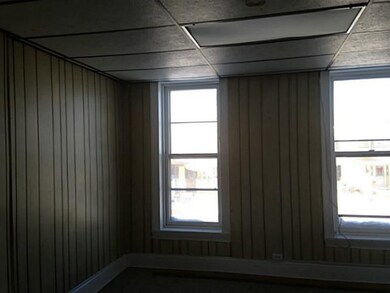 Bedroom (upper)