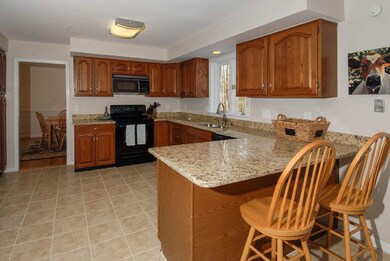 24 Dwinell Dr, Concord, NH 03301 - photo 2