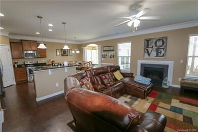 116 Carolinian Dr unit 5, Statesville, NC 28677 - photo 5