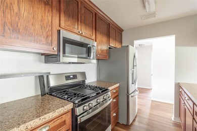 2530 Leichester Dr, Spring, TX 77386 - photo 3