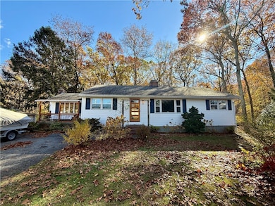 11 Holmes St, Westerly, RI 02891 - photo 2