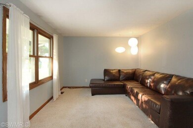 1805 Ball Ave NE, Grand Rapids, MI 49505 - photo 3
