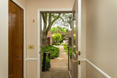 916 Montevideo Lansing 48917-6
