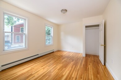 305 Hurley St unit 1, Cambridge, MA 02141 - photo 3