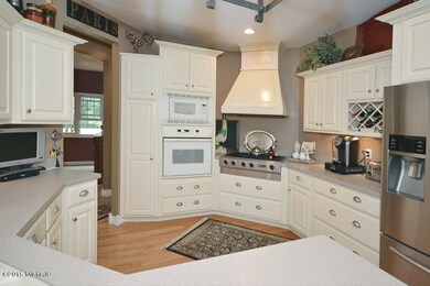 9131HIghlandView_11