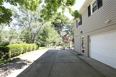 133 Harmon Rd, Aurora, OH 44202 - photo 2