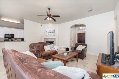 5418 Foxhill Rd, Temple, TX 76502 - photo 6