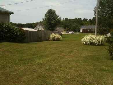 1569 Powell Ln, Lewisburg, TN 37091 - photo 3