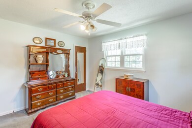7 Shamrock Cir. HD-6