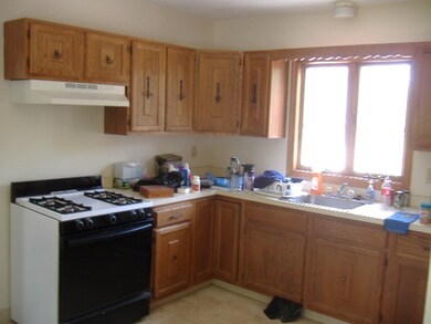 5 Tremont St unit 2, Woburn, MA 01801 - photo 2