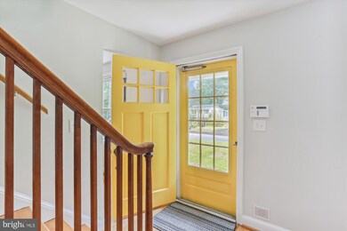 3207 Mccomas Ave, Kensington, MD 20895 - photo 5