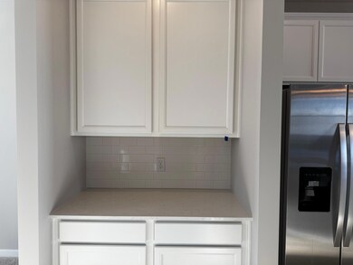 12736 Farnham Ln, Rogers, MN 55374 - photo 5